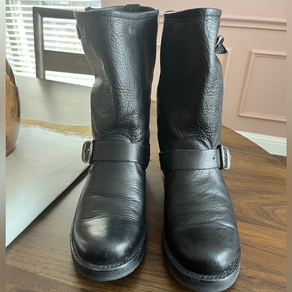 Frye Veronica Short Boots size 8 - Picture 9 of 16